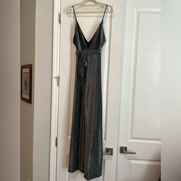 Forever 21 Metallic Glitter knit pantsuit w/belt-Size M (dimensions in photos) - Picture 4 of 8